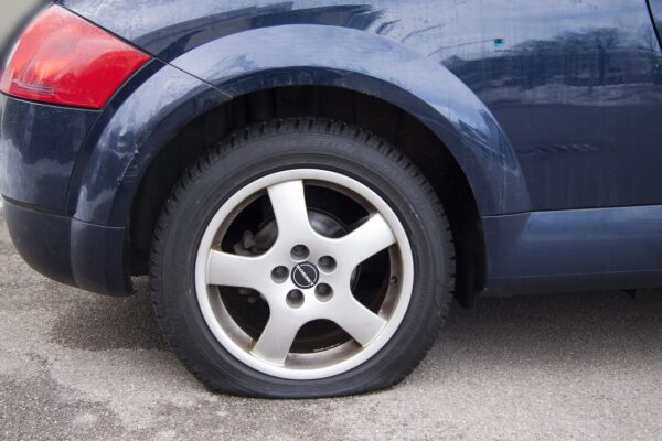 flat tire repair near 6th ave and simms, lakewood colorado